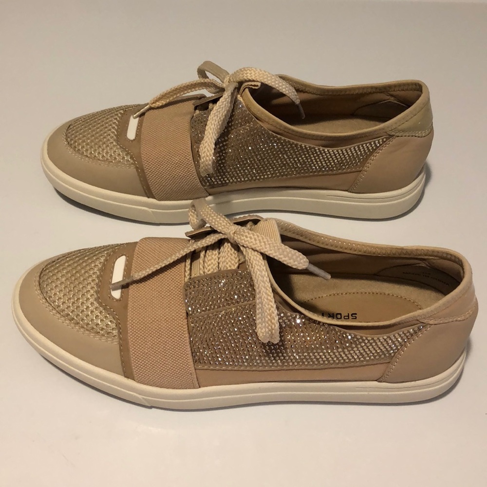 New. Vaneli. 9 m. Beige. Onella